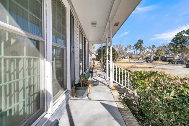 $379,500 | 211 Brailsford Road, Summerville, SC 29485