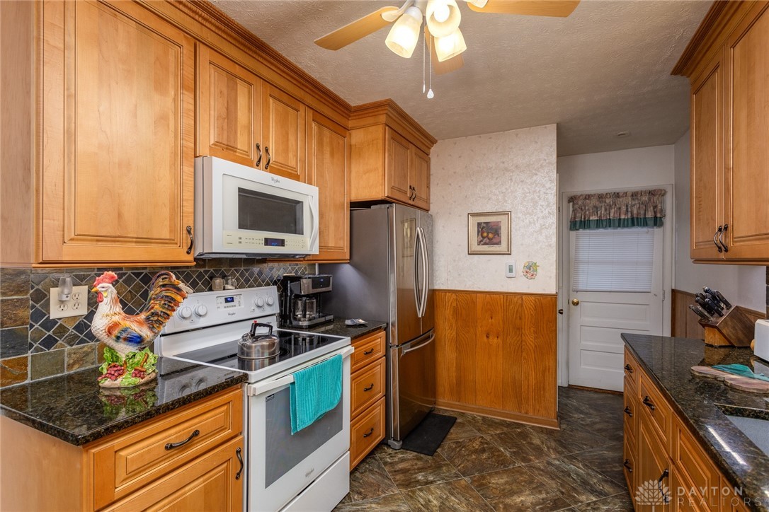 899 Old Springfield Road Vandalia, OH 45377 - Photo 9 of 40 Gallery Image 9