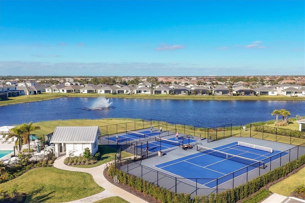 12866 Pinnacle Lane Venice, FL 34293 - Photo 88 of 96 an aerial view of residential houses with outdoor space