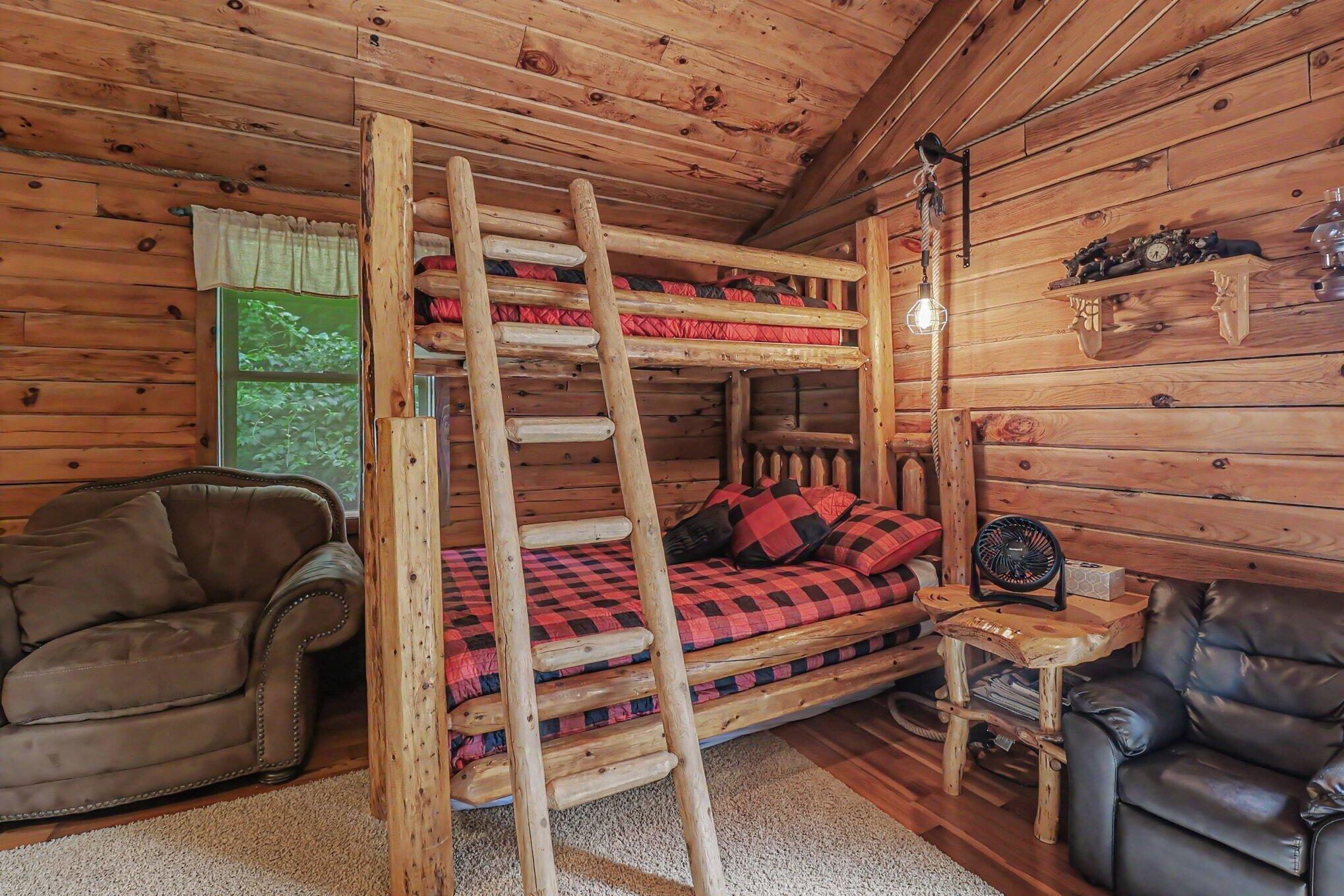 1384 Olson Road Manistee, MI 49660 - Photo 7 of 35 Living Room - Bunks