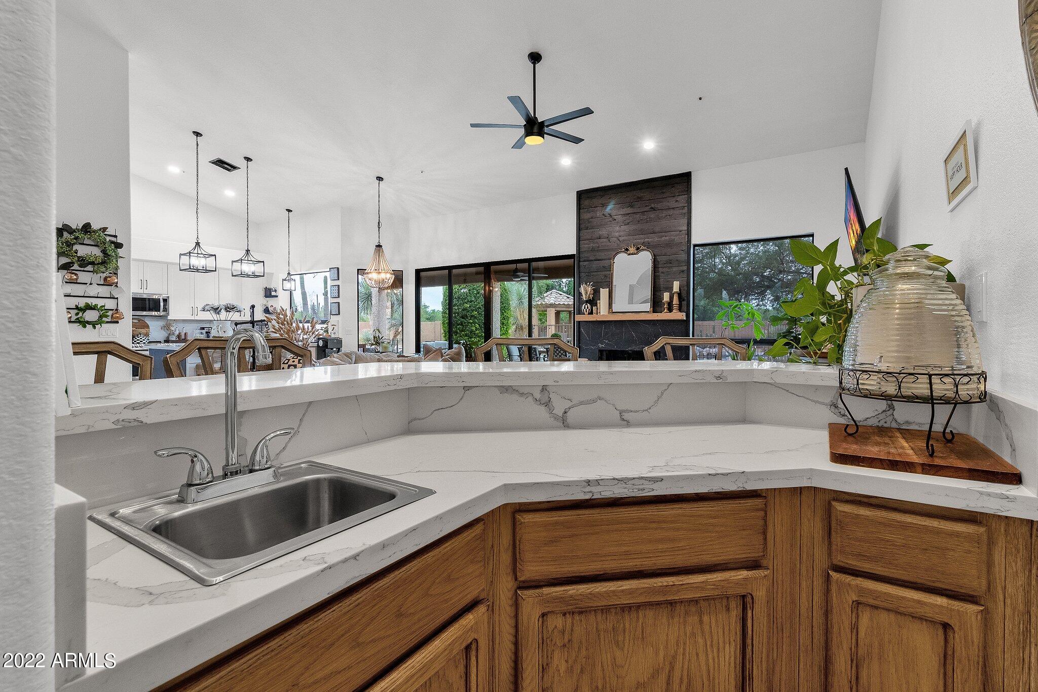 8510 East Rowel Road Scottsdale, AZ 85255 - Photo 13 of 47 WET BAR