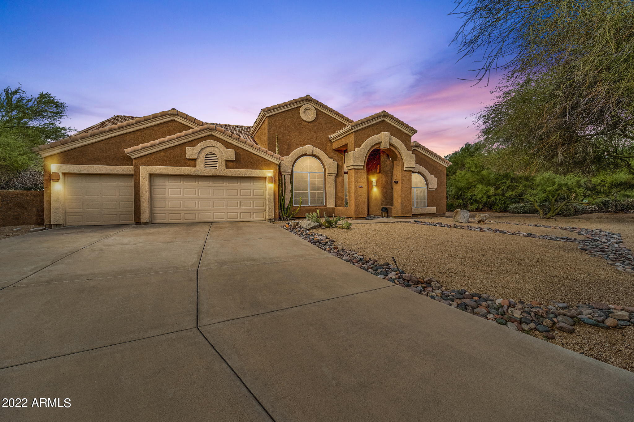 8510 East Rowel Road Scottsdale, AZ 85255 - Photo 26 of 47 DRIVEWAY