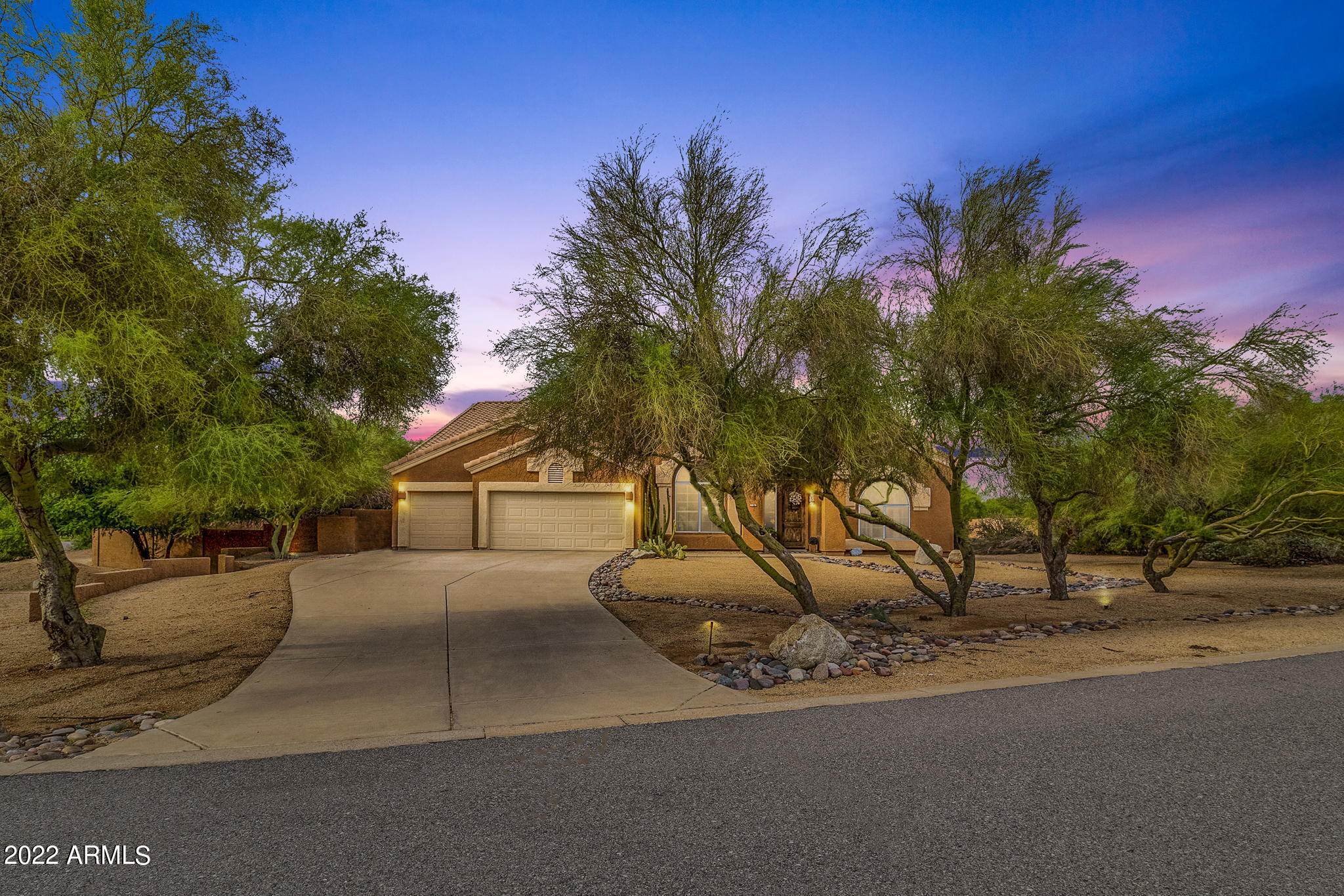 8510 East Rowel Road Scottsdale, AZ 85255 - Photo 43 of 47 MATURE LANDSCAPING
