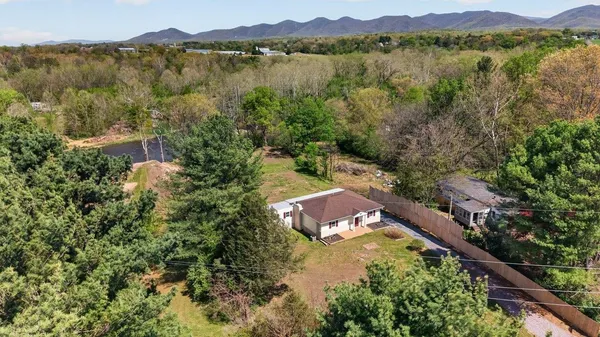 $525,000 | 782 Shipyard Road, Shenandoah, VA 22849