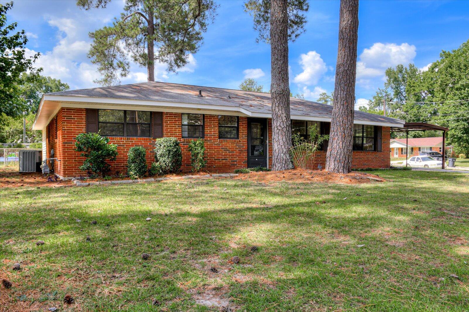 1710 Forest Creek Road Augusta, GA 30909 - Photo 2 of 45 02-102