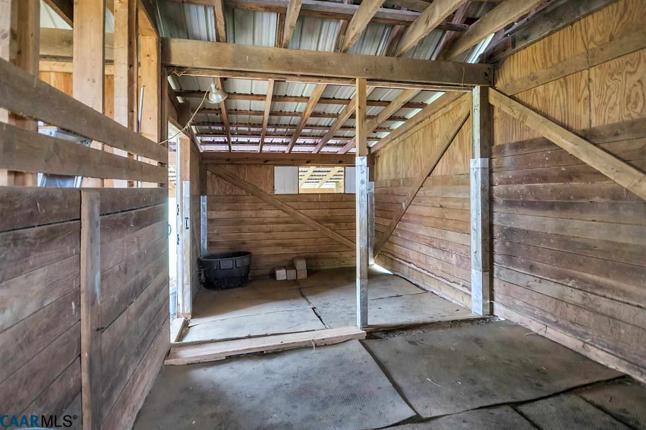 3895 Jacks Shop Road Rochelle, VA 22738 - Photo 38 of 41 a view of a porch with a glass door