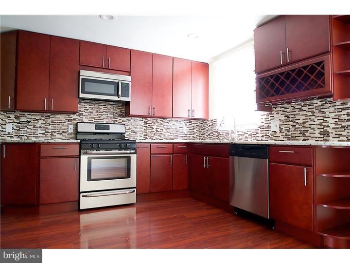 7918 Temple Road Philadelphia, PA 19150 - Photo 4 of 23 Kitchen