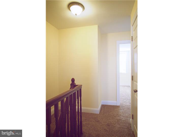 7918 Temple Road Philadelphia, PA 19150 - Photo 9 of 23 Hallway