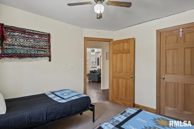 $299,000 | 26438 Lake Pittsfield Drive, Pittsfield, IL 62363