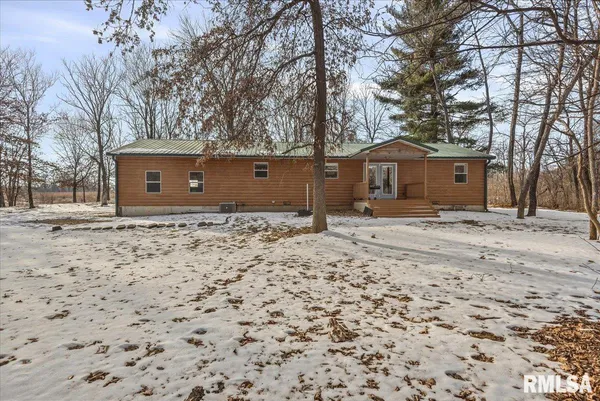 $289,000 | 26438 Lake Pittsfield Drive, Pittsfield, IL 62363