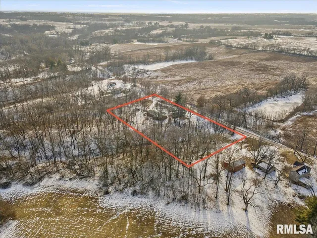 $299,000 | 26438 Lake Pittsfield Drive, Pittsfield, IL 62363