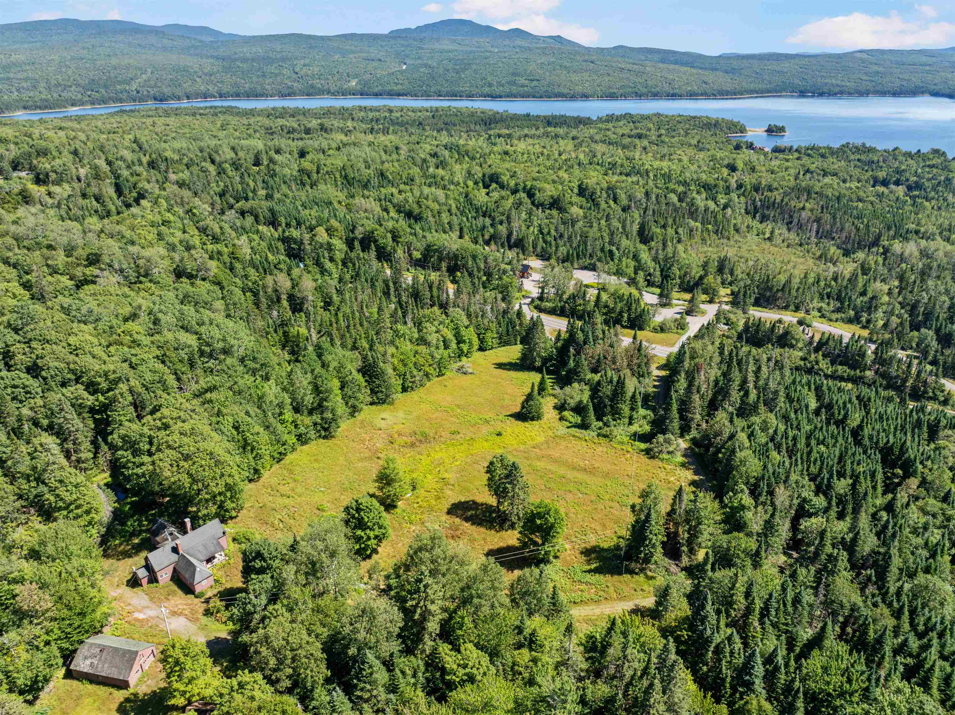 38 Lost Horizon Road Pittsburg, NH 03592 - Photo 2 of 60