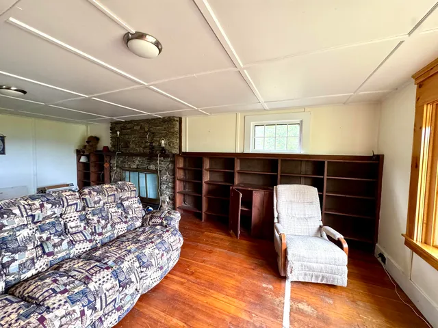 $1,100,000 | 38 Lost Horizon Road, Pittsburg, NH 03592