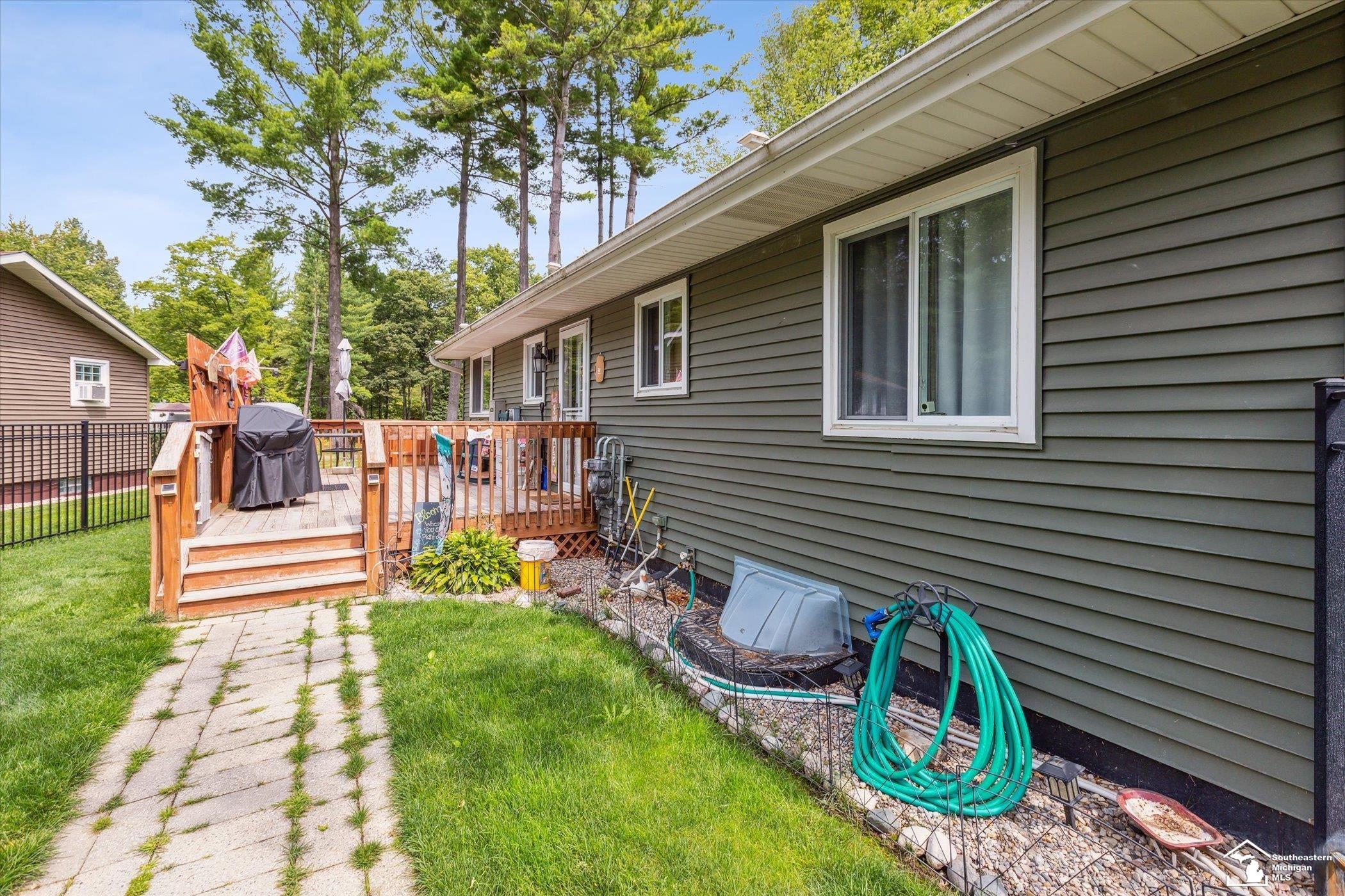 3694 Pineland Road Gladwin, MI 48624 - Photo 28 of 56