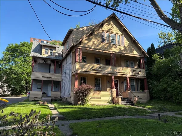 $600,000 | 207 Green Street, Syracuse, NY 13203
