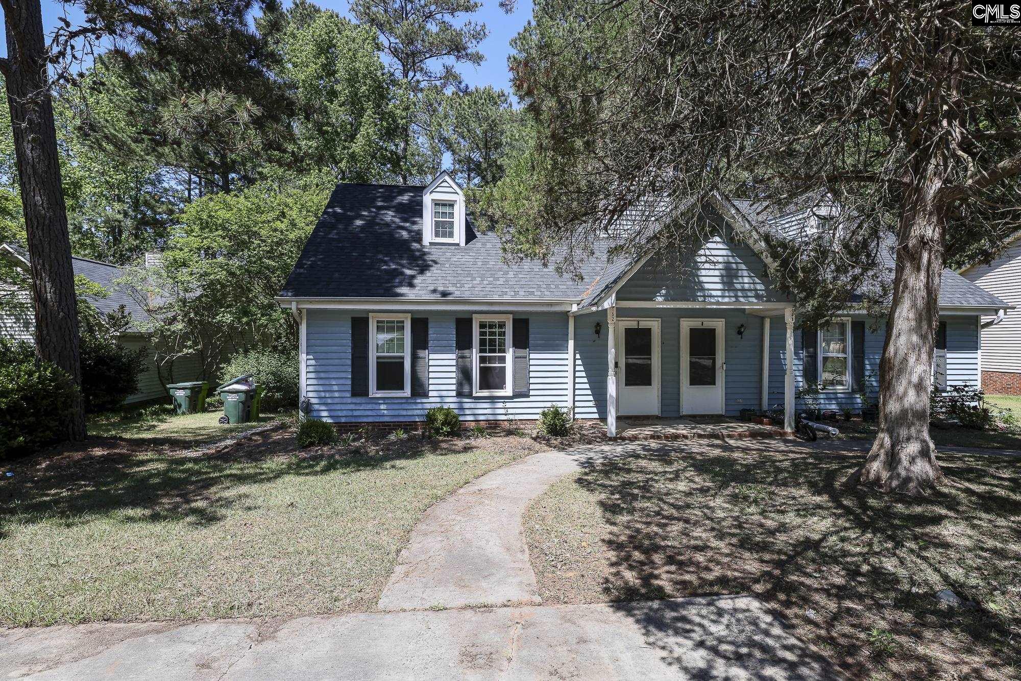 152 Thames Valley Court Irmo, SC 29063 - Photo 1 of 32 a front view of a house with a garden