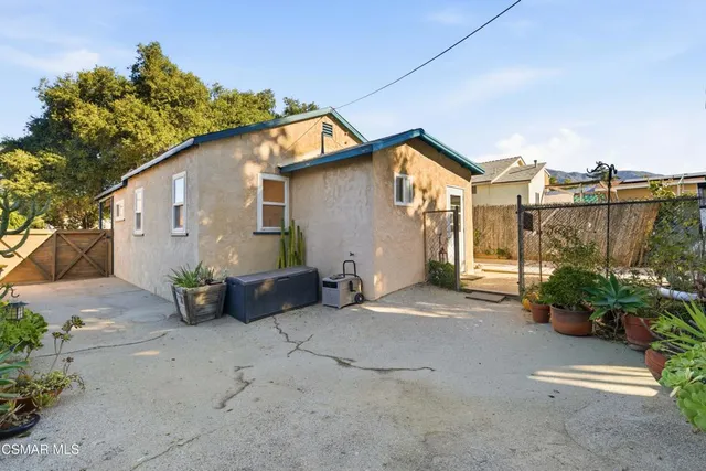 $689,000 | 7638 Valmont Street, Tujunga, CA 91042