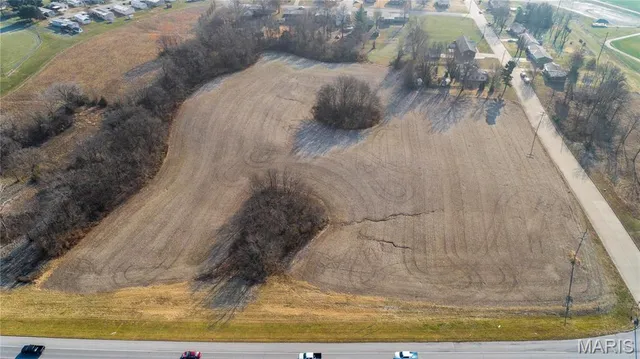 $607,464 | 1 North Perryville Boulevard, Perryville, MO 63775