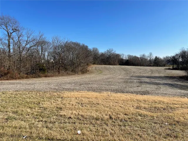 $607,464 | 1 North Perryville Boulevard, Perryville, MO 63775