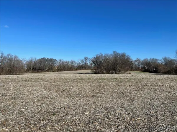 $607,464 | 1 North Perryville Boulevard, Perryville, MO 63775