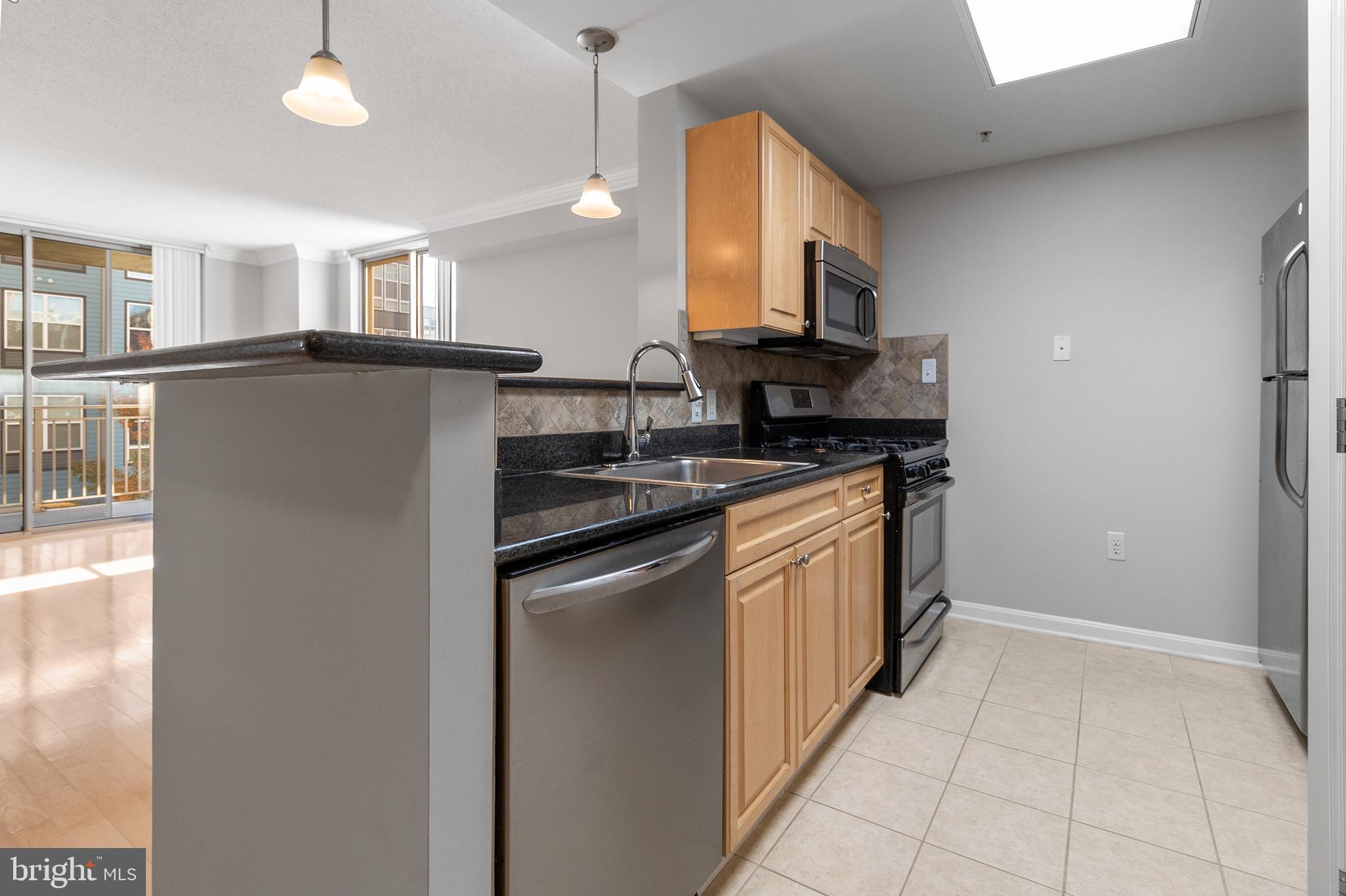 2726 Gallows Road, Unit 209 Vienna, VA 22180 - Photo 8 of 30