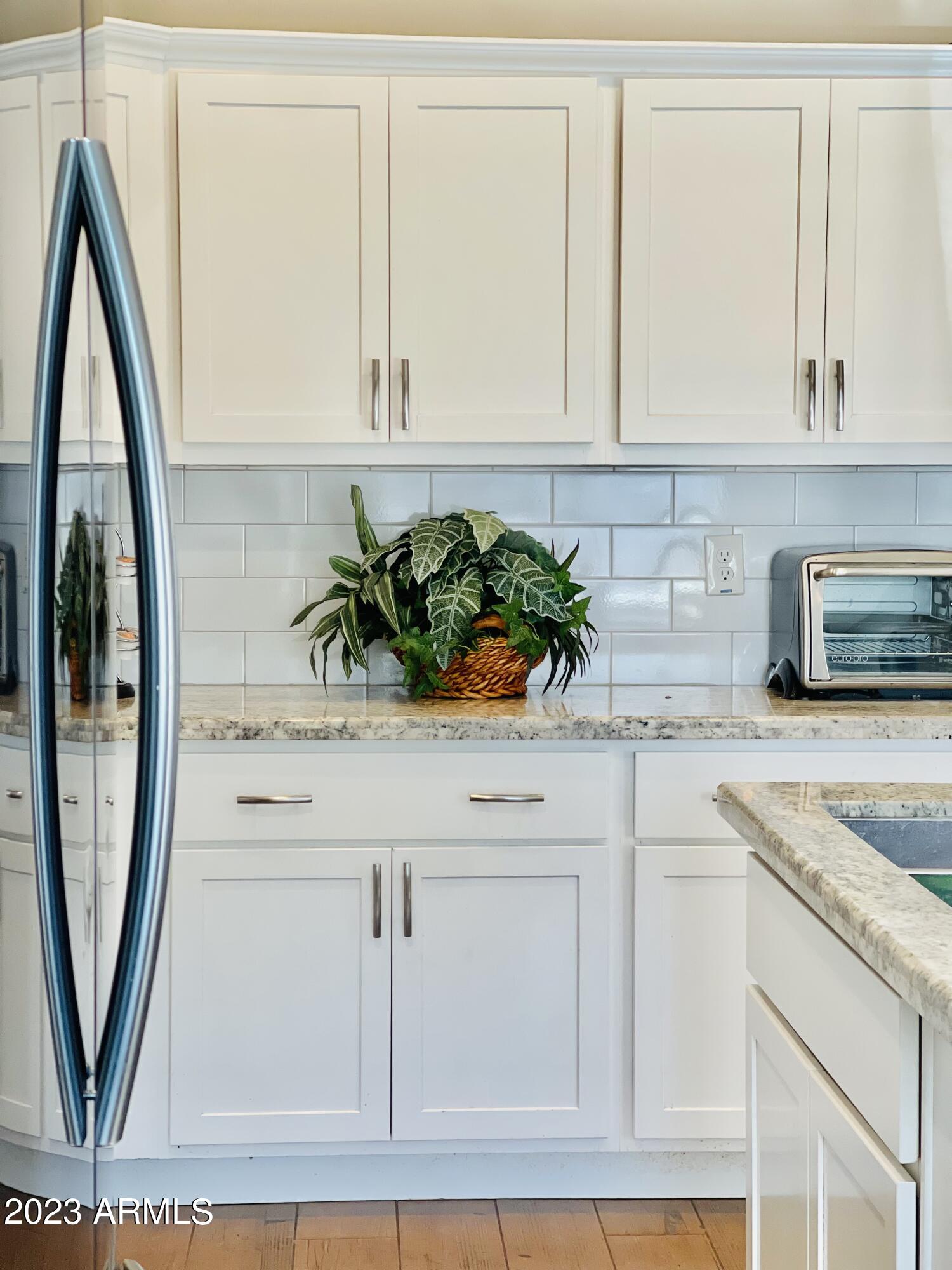 8453 West Riley Road Tolleson, AZ 85353 - Photo 8 of 26 FD67EF8A-B240-450F-9347-D5014C27CA98
