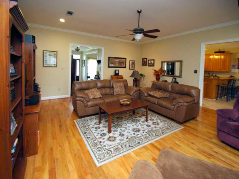 310 Rosedown Way Mandeville, LA 70471 - Photo 2 of 15 Gallery Image 2