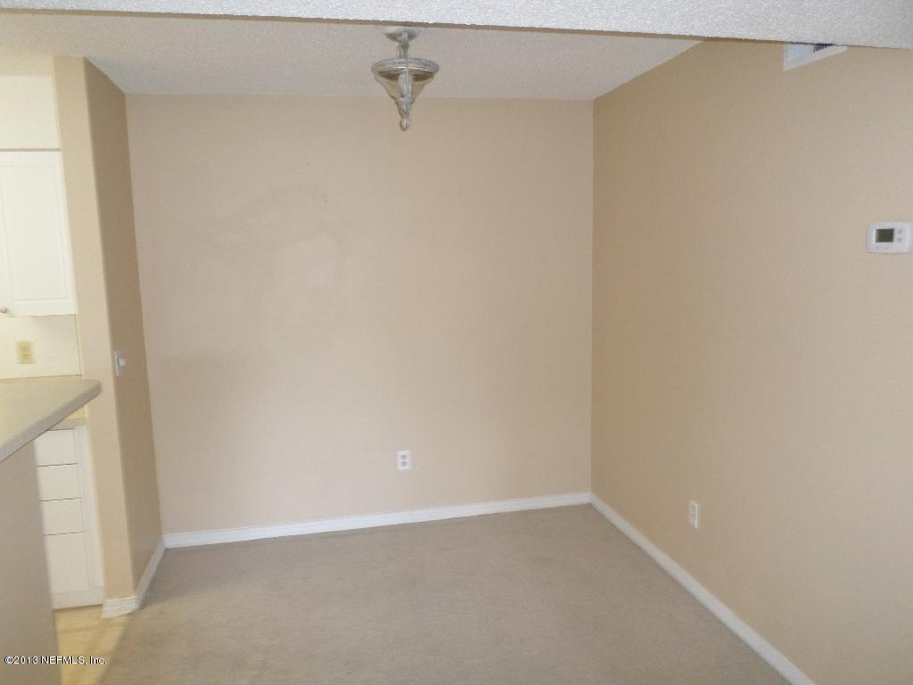 10200 Belle Rive Boulevard, Unit 69 Jacksonville, FL 32256 - Photo 6 of 17 a view of an empty room
