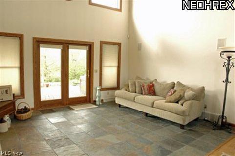 1930 Ridge Road Northwest Bolivar, OH 44612 - Photo 4 of 25 Gallery Image 4
