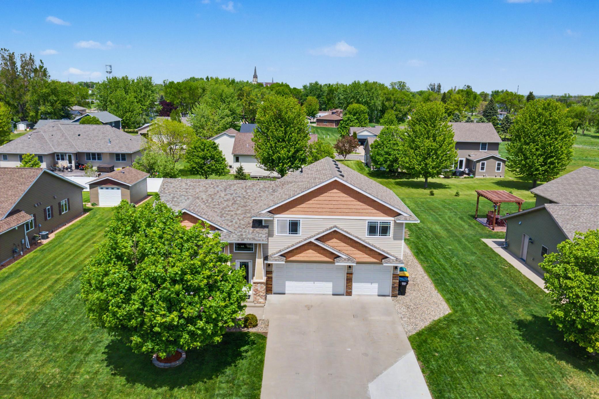 401 10th Street Southeast Freeport, MN 56331 - Photo 35 of 41