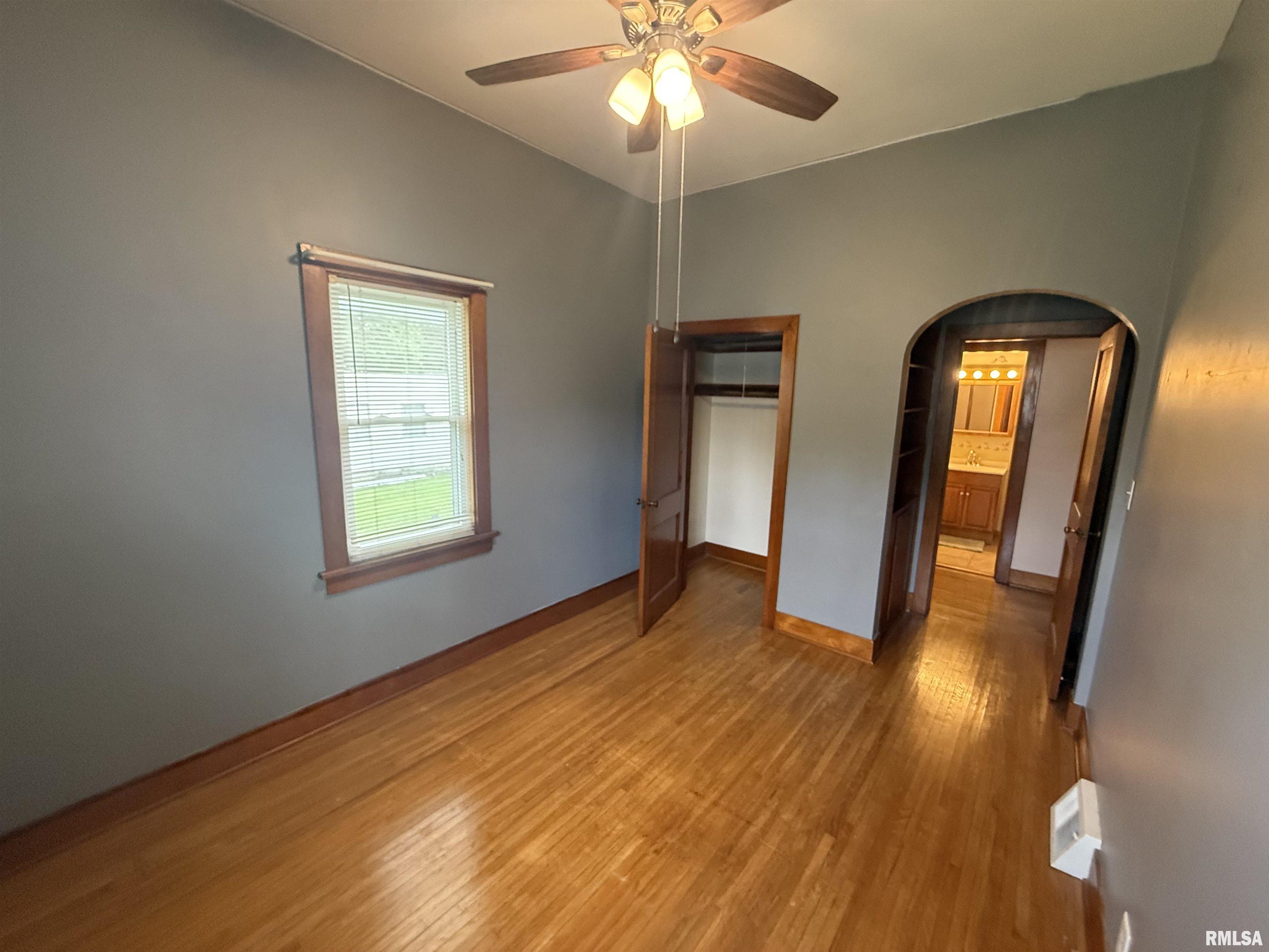 130 East Maple Street Roseville, IL 61473 - Photo 24 of 43