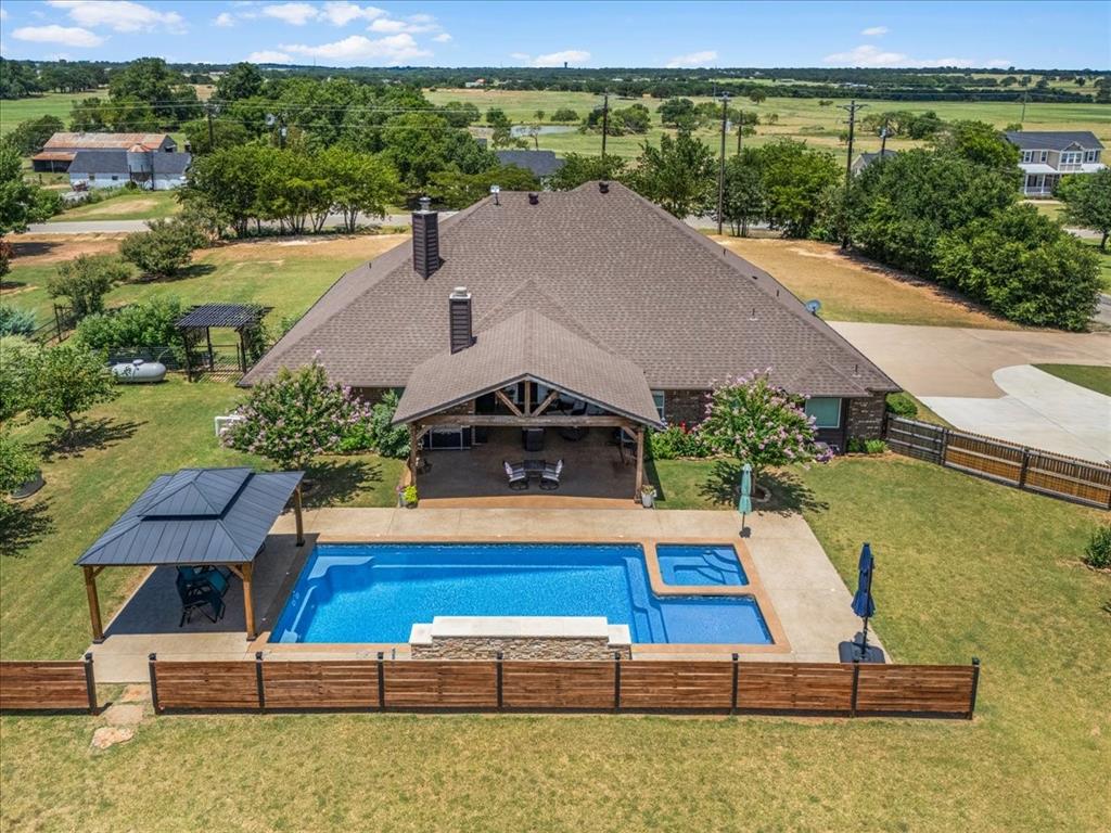 535 Christenberry Road Springtown, TX 76082 - Photo 33 of 39