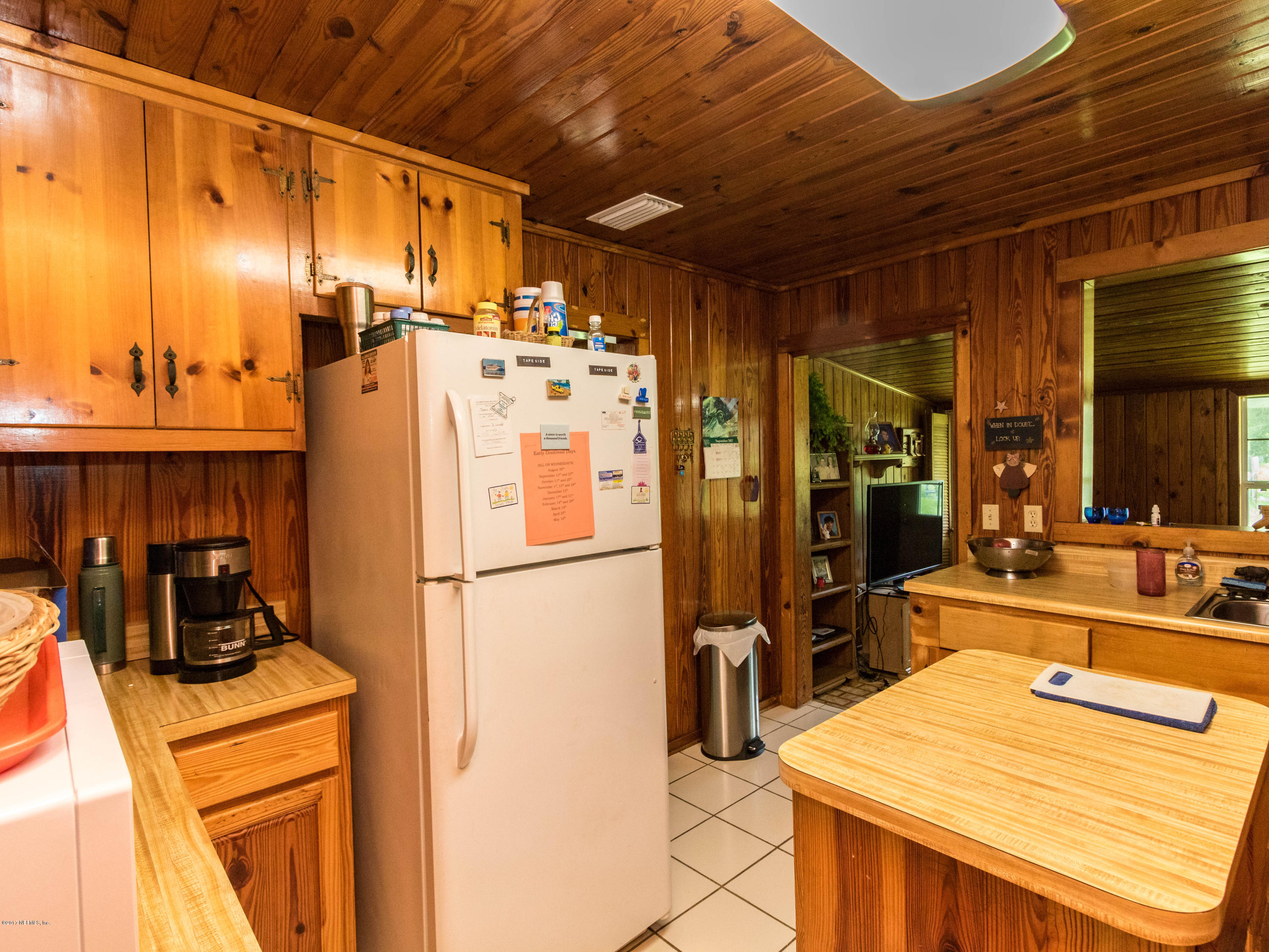 861 Cahoon Road South Jacksonville, FL 32221 - Photo 15 of 23 Kitchen View 2