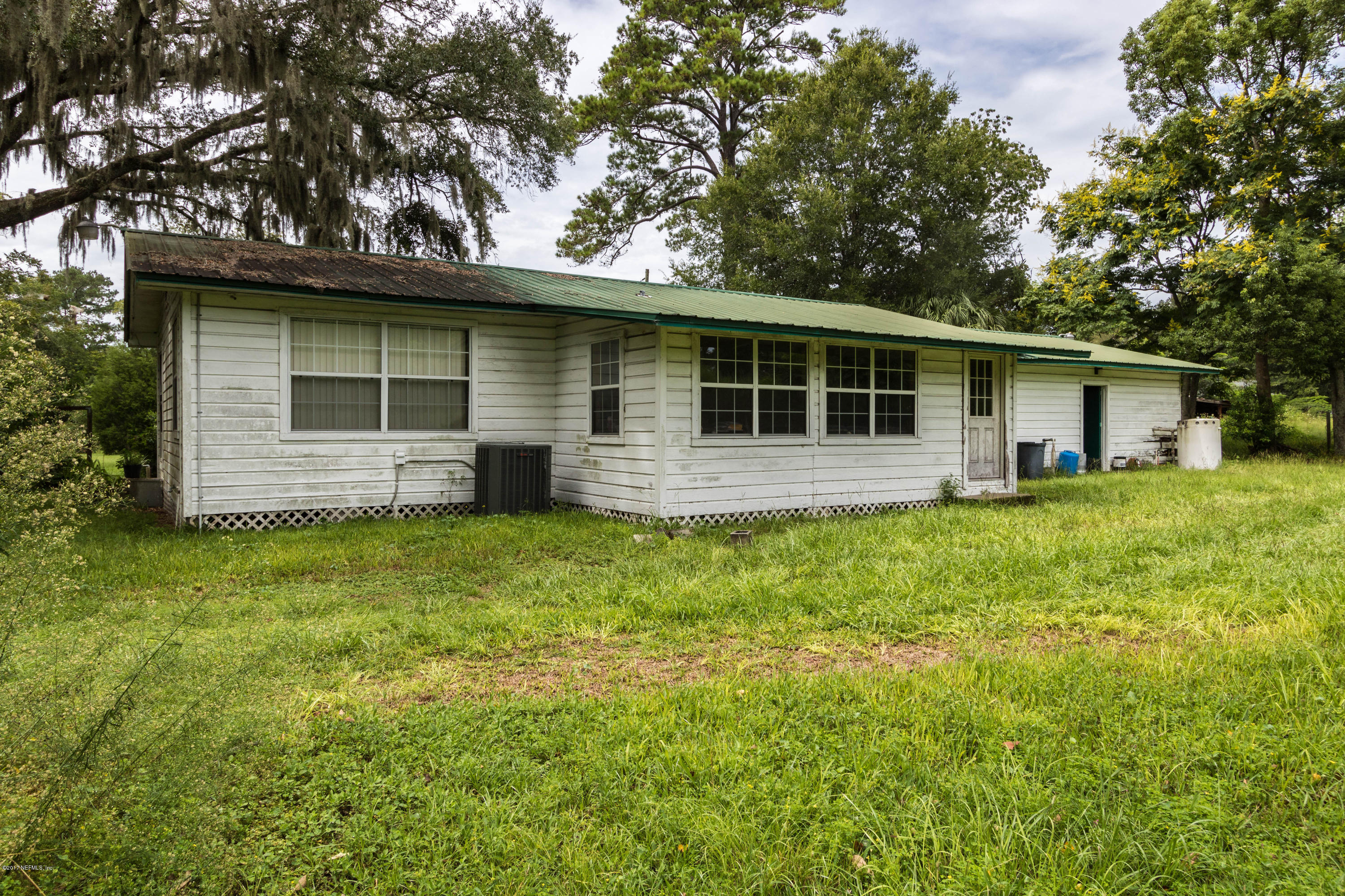 861 Cahoon Road South Jacksonville, FL 32221 - Photo 23 of 23 Rear View 3