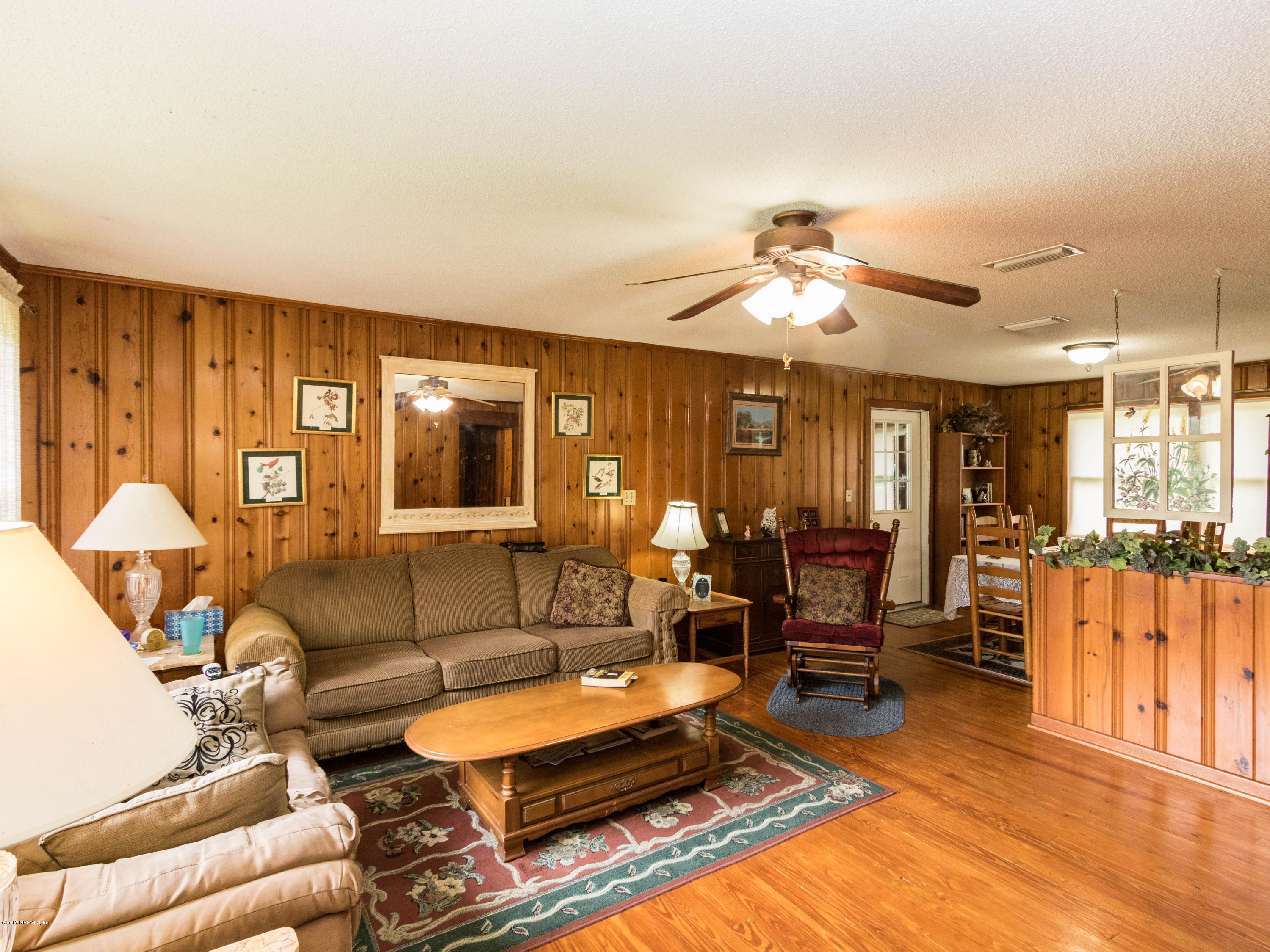 861 Cahoon Road South Jacksonville, FL 32221 - Photo 8 of 23 Living Room