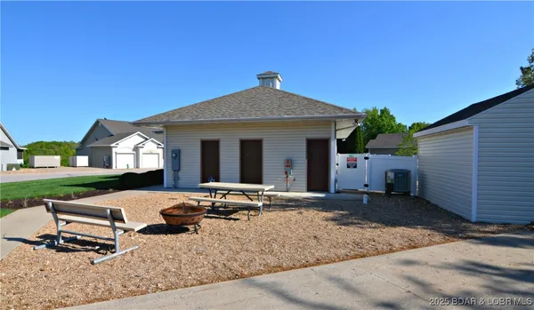 $729,000 | 1006 Enclaves Lane, Lake Ozark, MO 65049