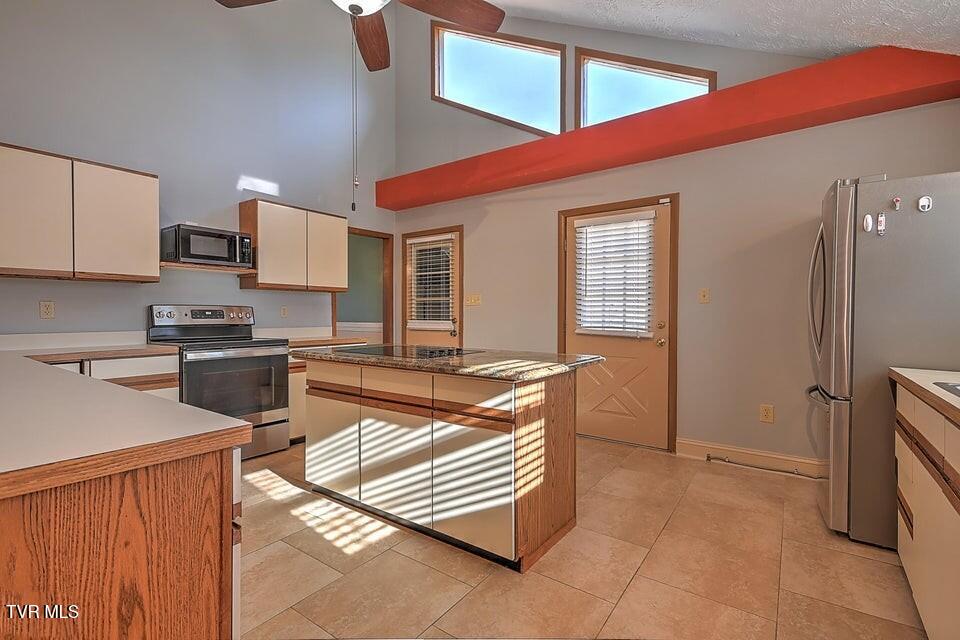 2480 Elk Way Newport, TN 37821 - Photo 23 of 62 20250204141610306730000000-o