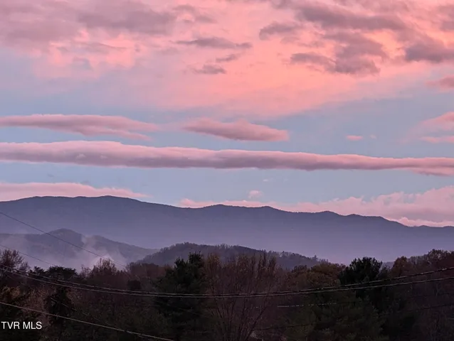 $388,800 | 2480 Elk Way, Newport, TN 37821