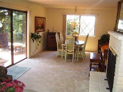 5236 Beaumont Way Santa Rosa, CA 95409 - Photo 4 of 10 a dining room with furniture and a floor to ceiling window
