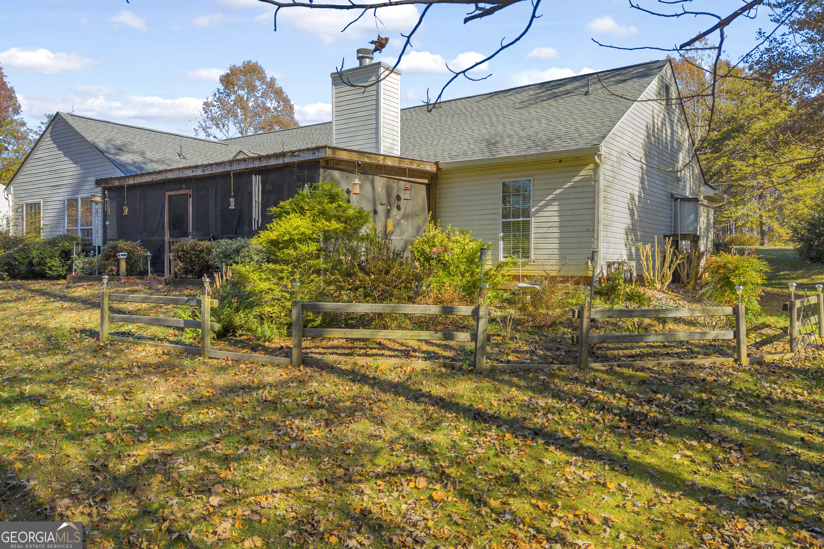 357 Sundew Lane Mount Airy, GA 30563 - Photo 7 of 53