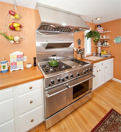 71 Columbia Road Marshfield, MA 02050 - Photo 8 of 29 Gallery Image 8