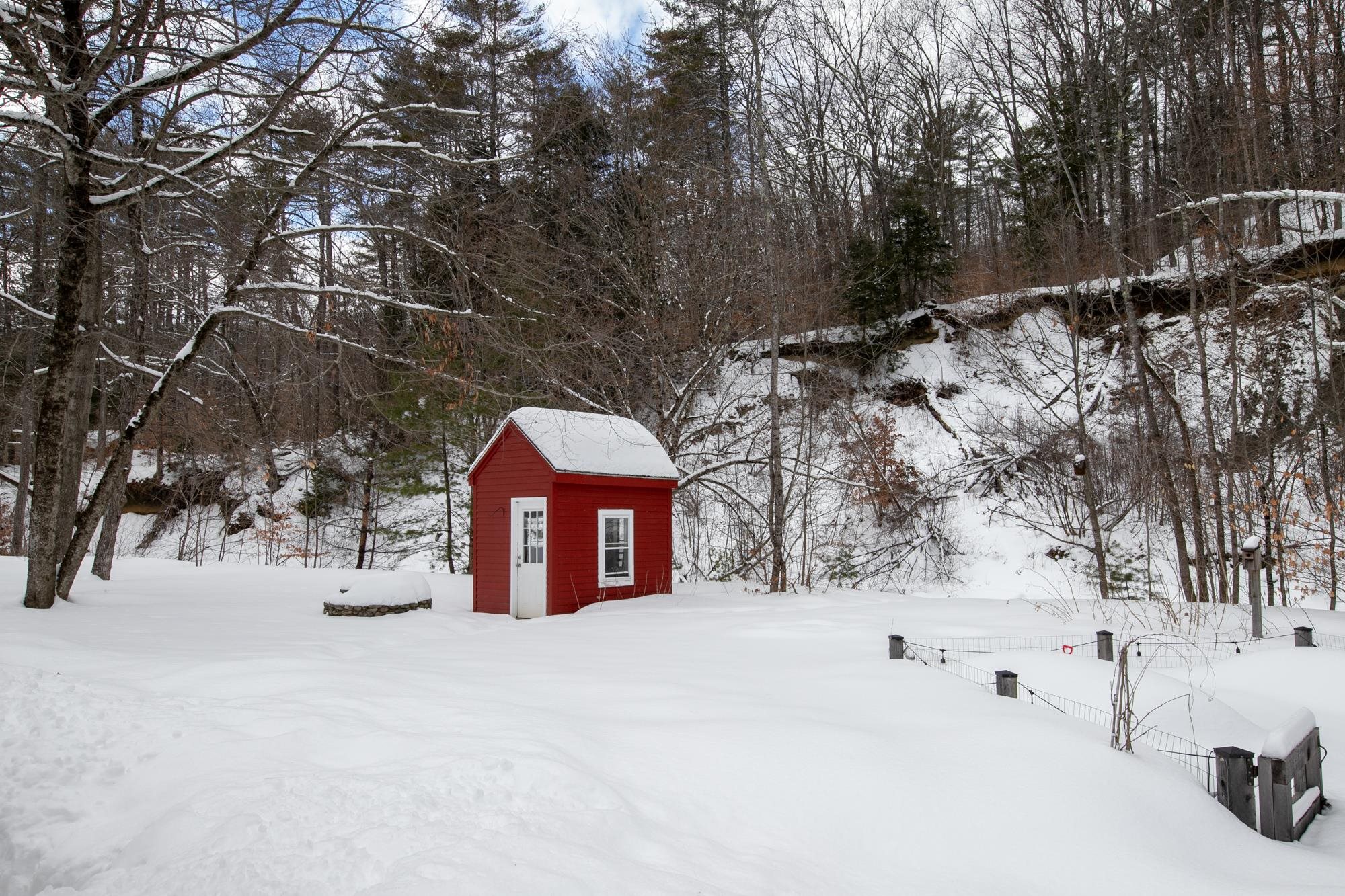 1528 Townshend Road Grafton, VT 05146 - Photo 16 of 23