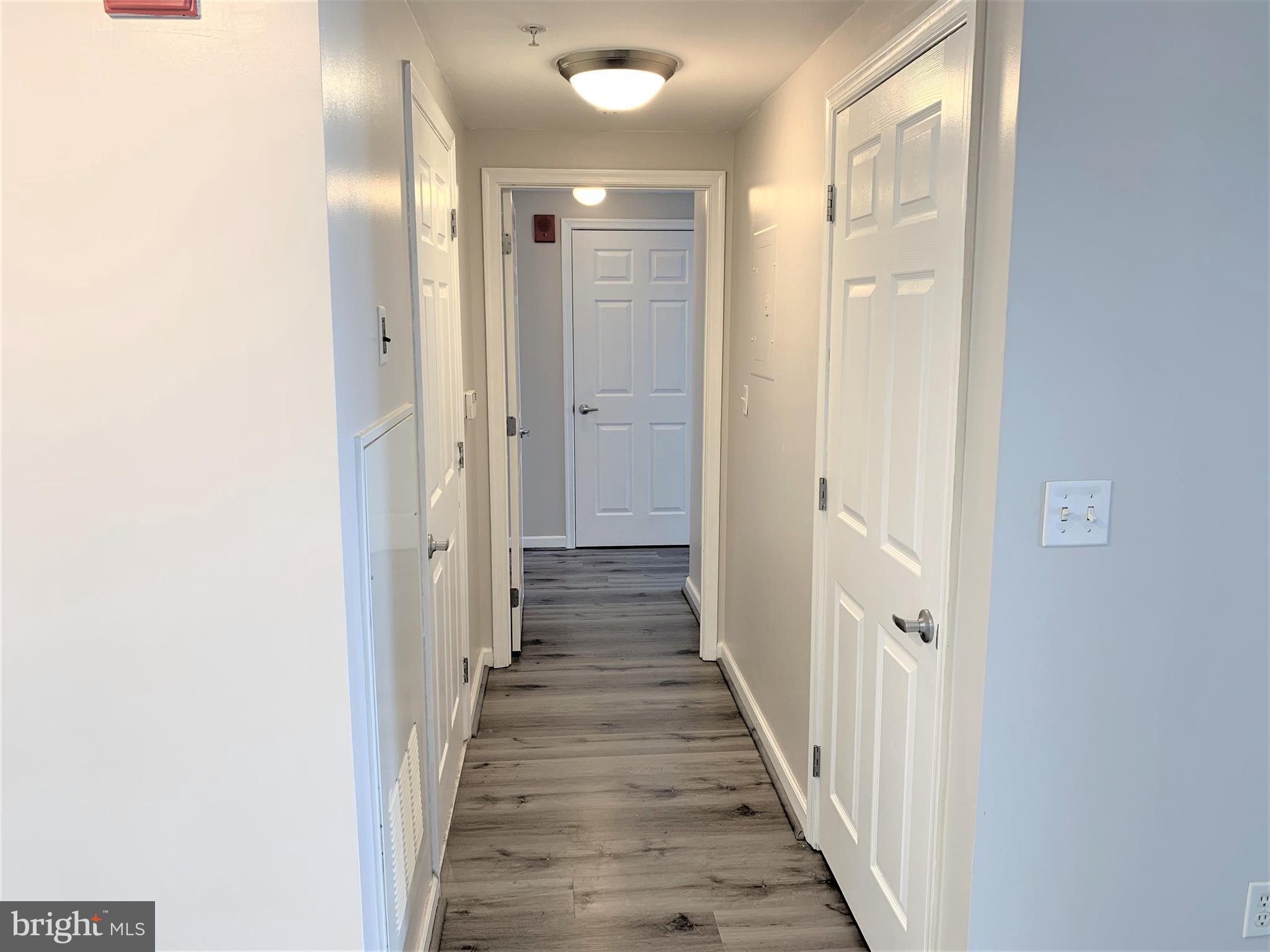 2726 Gallows Road, Unit 1011 Vienna, VA 22180 - Photo 9 of 22