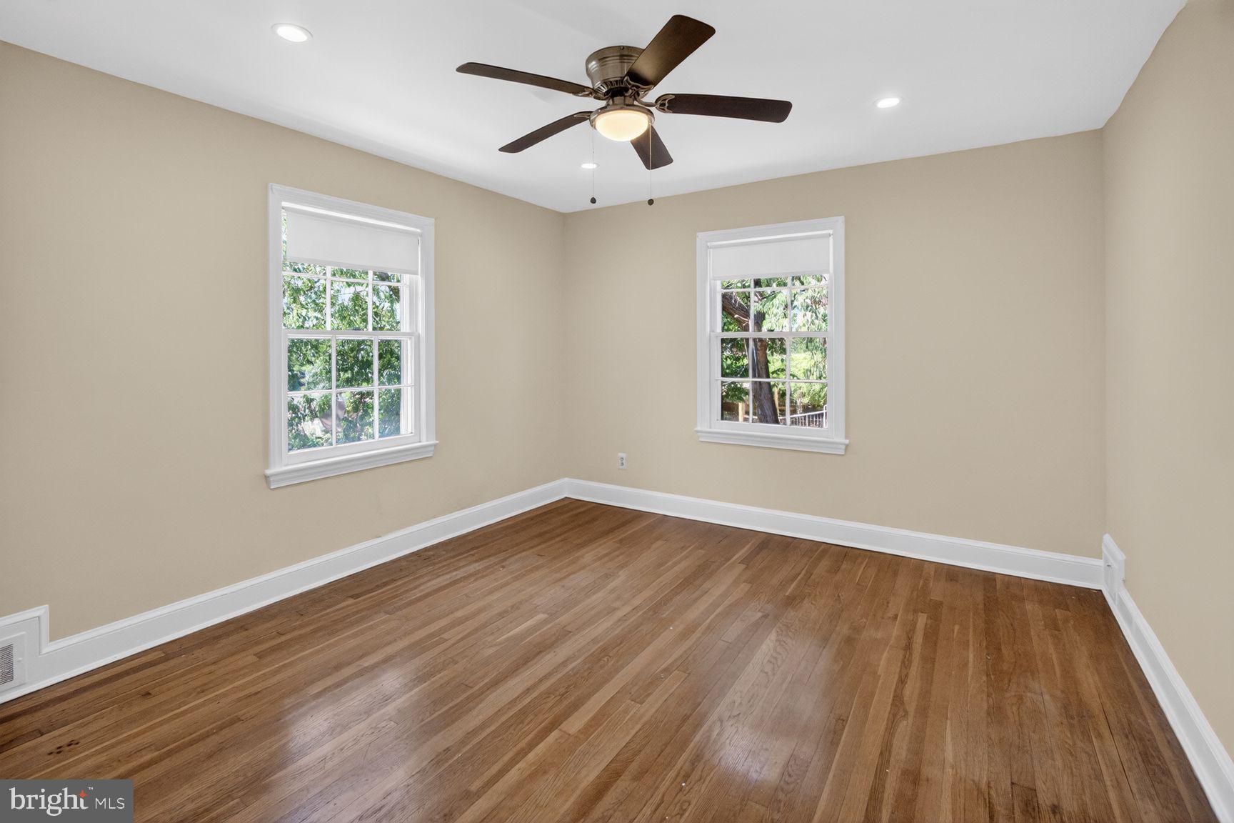 4712 Piney Branch Road Northwest Washington, DC 20011 - Photo 12 of 25