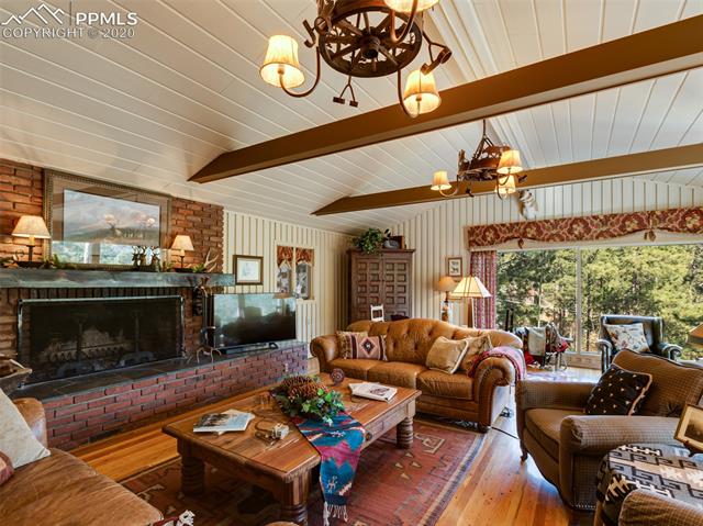 9005 Ute Road Cascade, CO 80809 - Photo 9 of 24