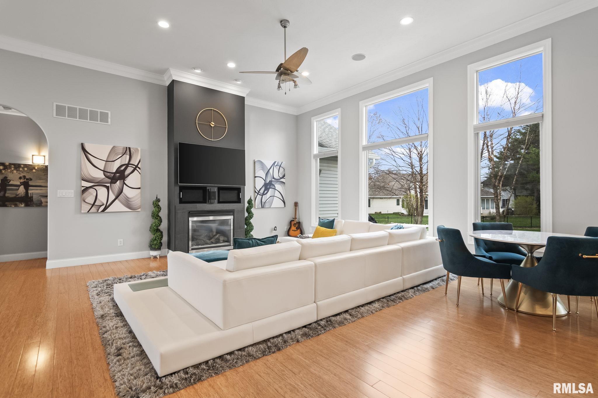 1604 Cressa Court Springfield, IL 62704 - Photo 12 of 81