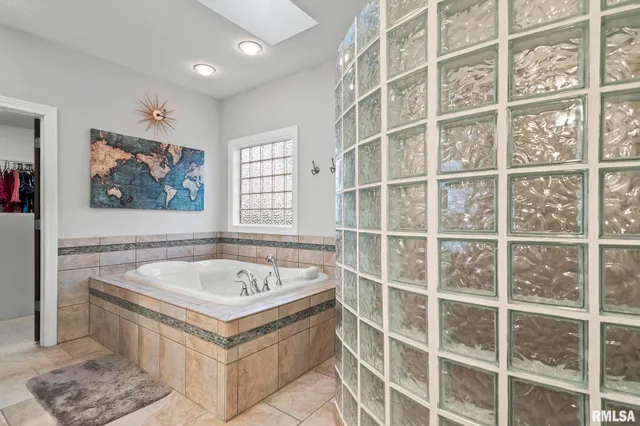 $849,900 | 1604 Cressa Court, Springfield, IL 62704