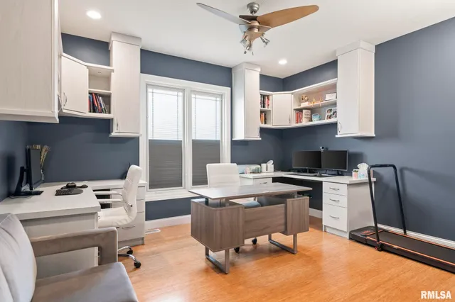 $849,900 | 1604 Cressa Court, Springfield, IL 62704