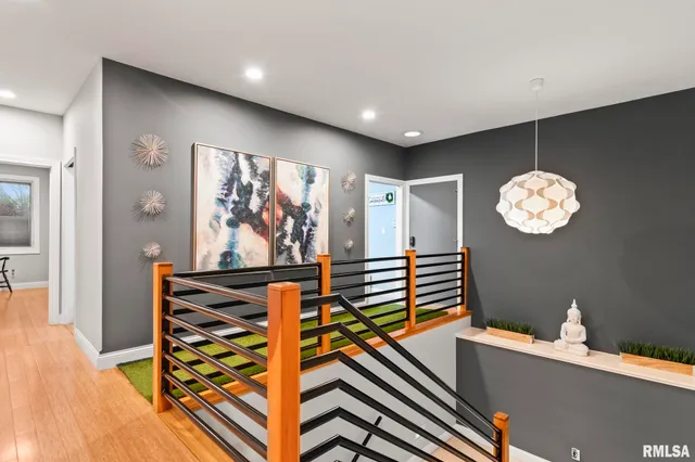 $849,900 | 1604 Cressa Court, Springfield, IL 62704