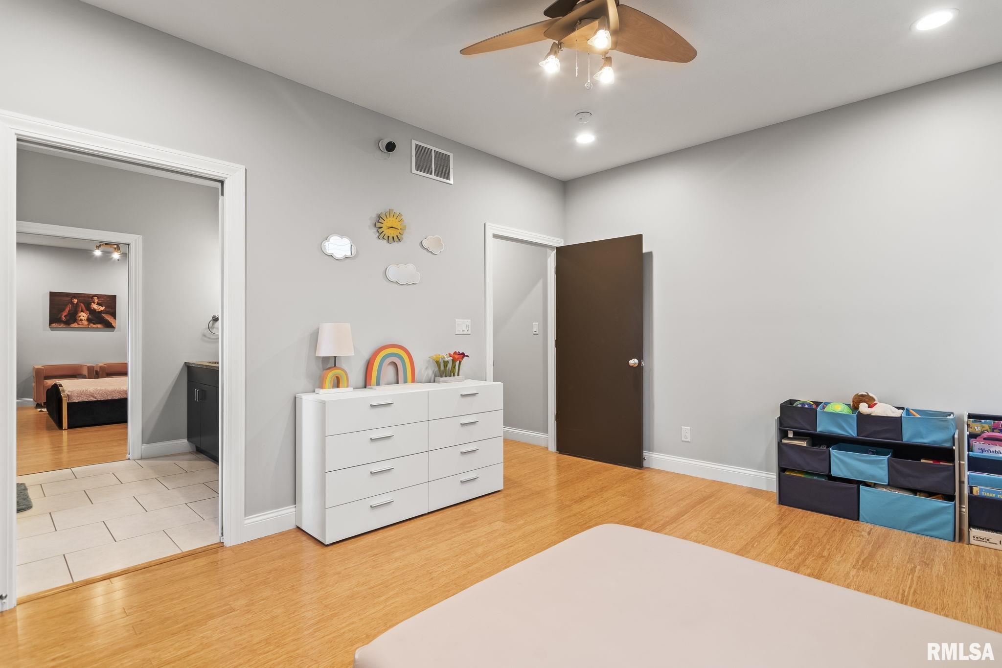 1604 Cressa Court Springfield, IL 62704 - Photo 42 of 81